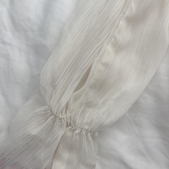 Zara Cream Ruffle Blouse - Picture 4 of 4